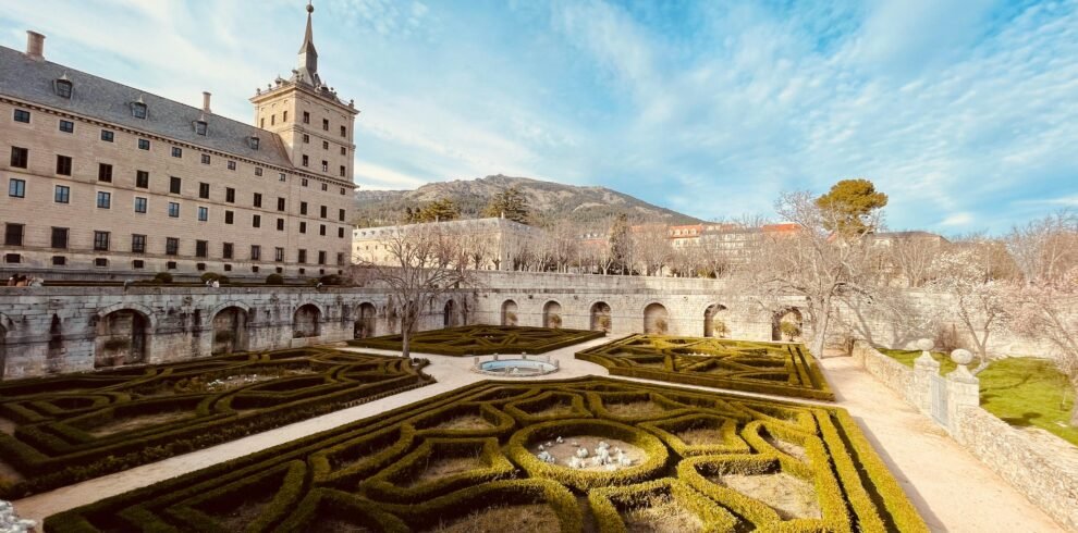 escorial and valle tour 8 hours