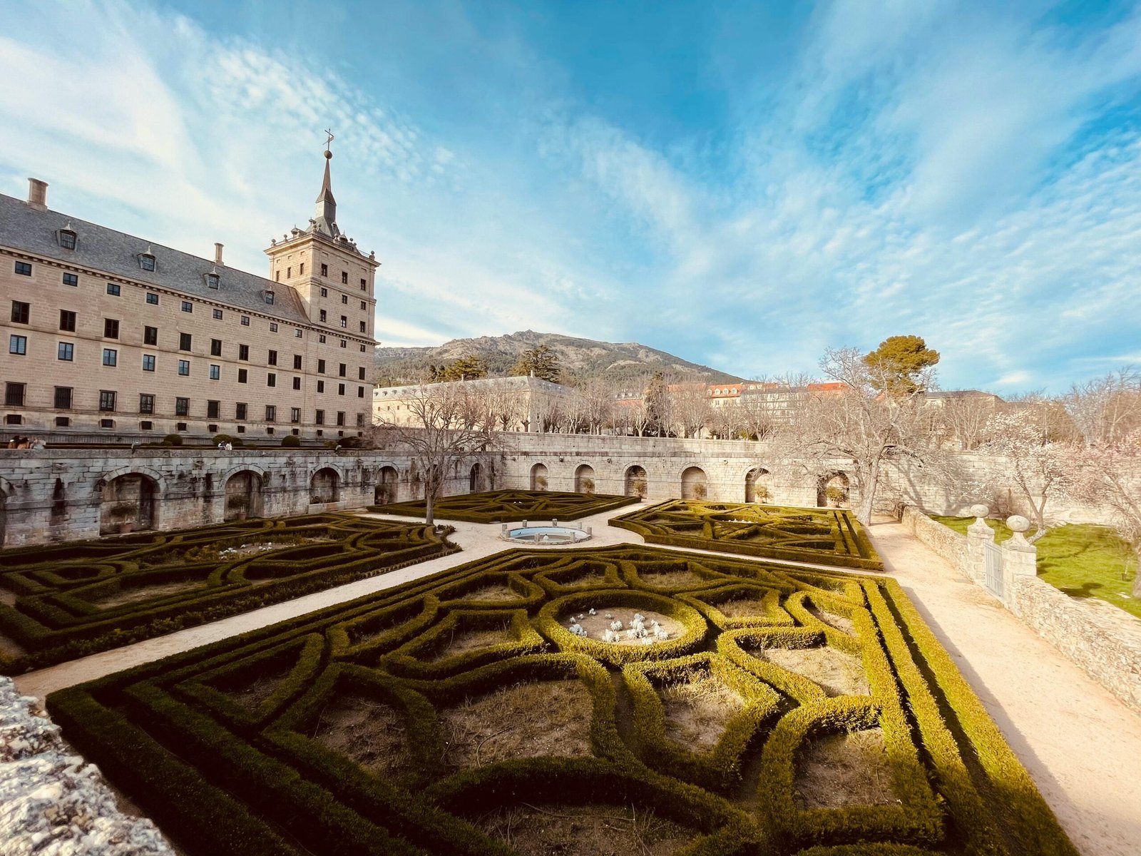 escorial and valle tour 8 hours